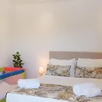 Angelina's Family Апартаменты *